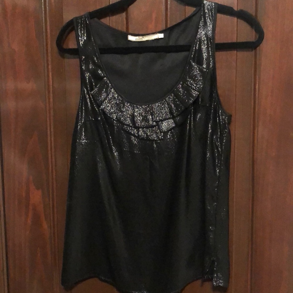 Mint Jodi Beautiful Metallic Tank